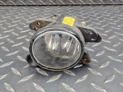 Mercedes-Benz A-Class, B-Class, C-Class Front Right Fog Light