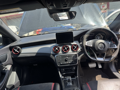 Mercedes-Benz CLA Dashboard Airbag Kit