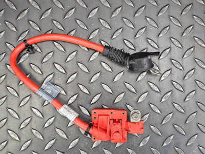 BMW 1 Series, 5 Series, 6 Series Positive Battery Cable