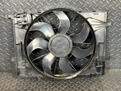 Mercedes-Benz C-Class, E-Class Radiator Fan