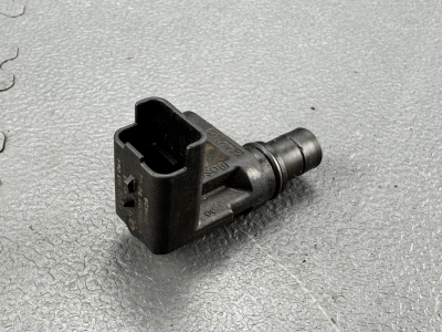 BMW 1 Series, 3 Series Camshaft Position Sensor