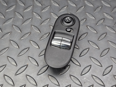MINI Cooper Front Right Window Switch