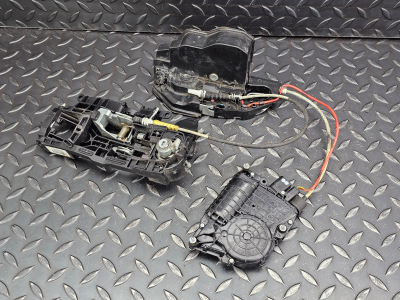 BMW 6 Series Front Right Door Lock