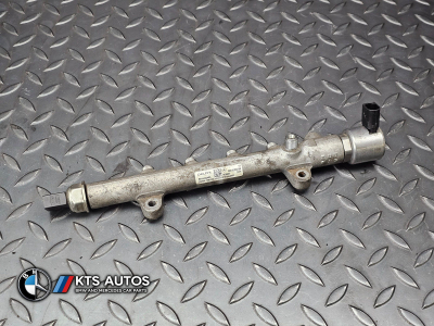 Mercedes-Benz A-Class, C-Class, GLA, B-Class, Sprinter Fuel Injector Rail