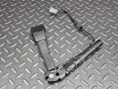 BMW 1 Series, 3 Series, X1, Z4 Front Seat Belt Buckle