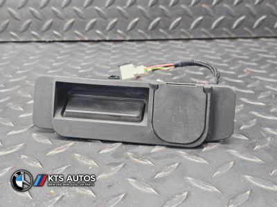 Mercedes-Benz C-Class, S-Class Rear View Camera