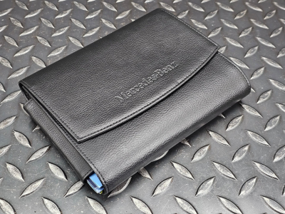 Mercedes-Benz E-Class Owners Handbook