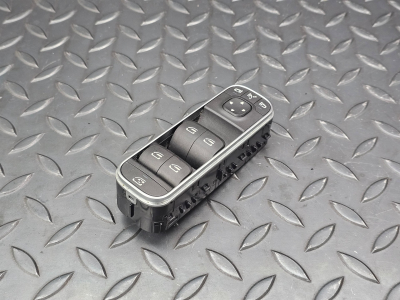 Mercedes-Benz A-Class, CLA, GLB Front Right Window Switch