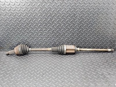 BMW X5 Front Right Driveshaft
