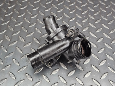 Mercedes-Benz C-Class, E-Class Thermostat