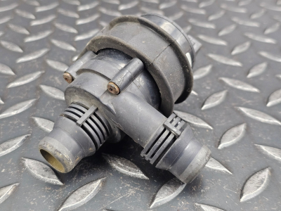 BMW X5, X6 Auxiliary Water Pump