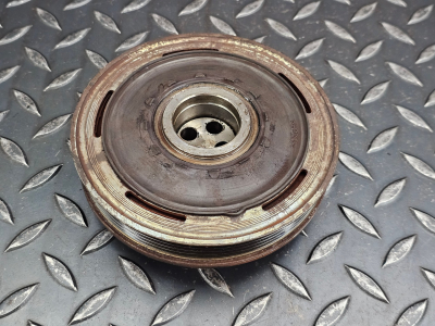 BMW 1 Series, 2 Series Crankshaft Pulley