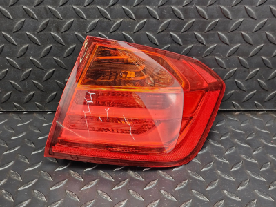 BMW 3 Series, 320d Rear Right Tail Light