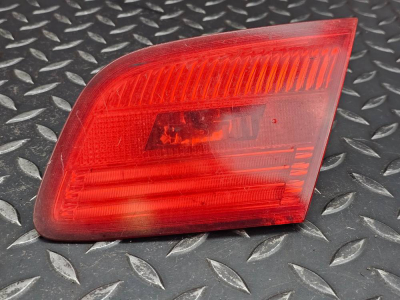 BMW 3 Series Right Inner Tail Light