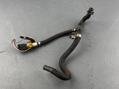 Mercedes-Benz C-Class, E-Class, Sprinter Fuel Pressure Sensor