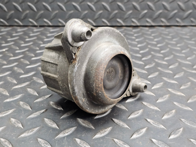 Mercedes-Benz C-Class Engine Mount