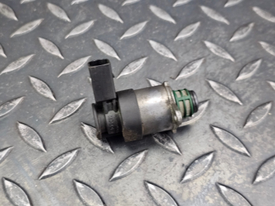 BMW 1 Series, 5 Series Fuel Pressure Regulator