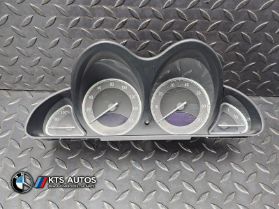 Mercedes-Benz SL Speedometer Instrument Cluster