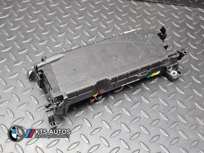 Mercedes-Benz A-Class, B-Class, GLA, CLA Fuse Box